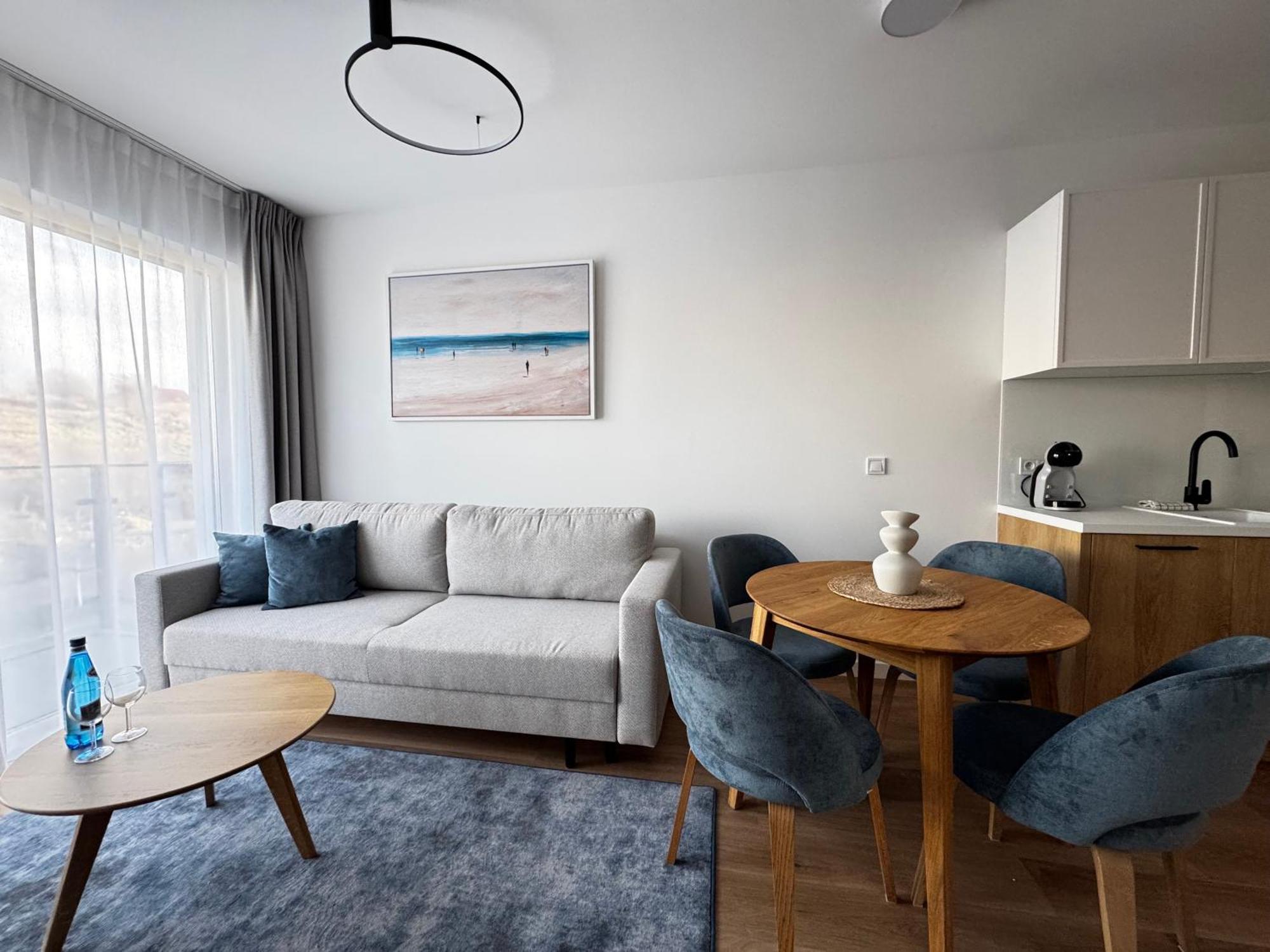 Aparthotel Anchoria Holiday Honest-Serwis Mechelinki Exterior foto